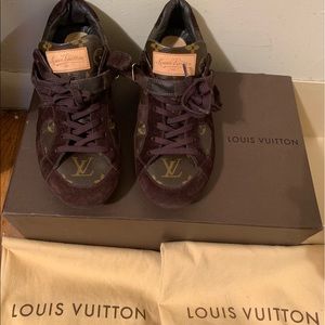 AUTHENTIC Louis Vuitton Sneakers (Women’s)